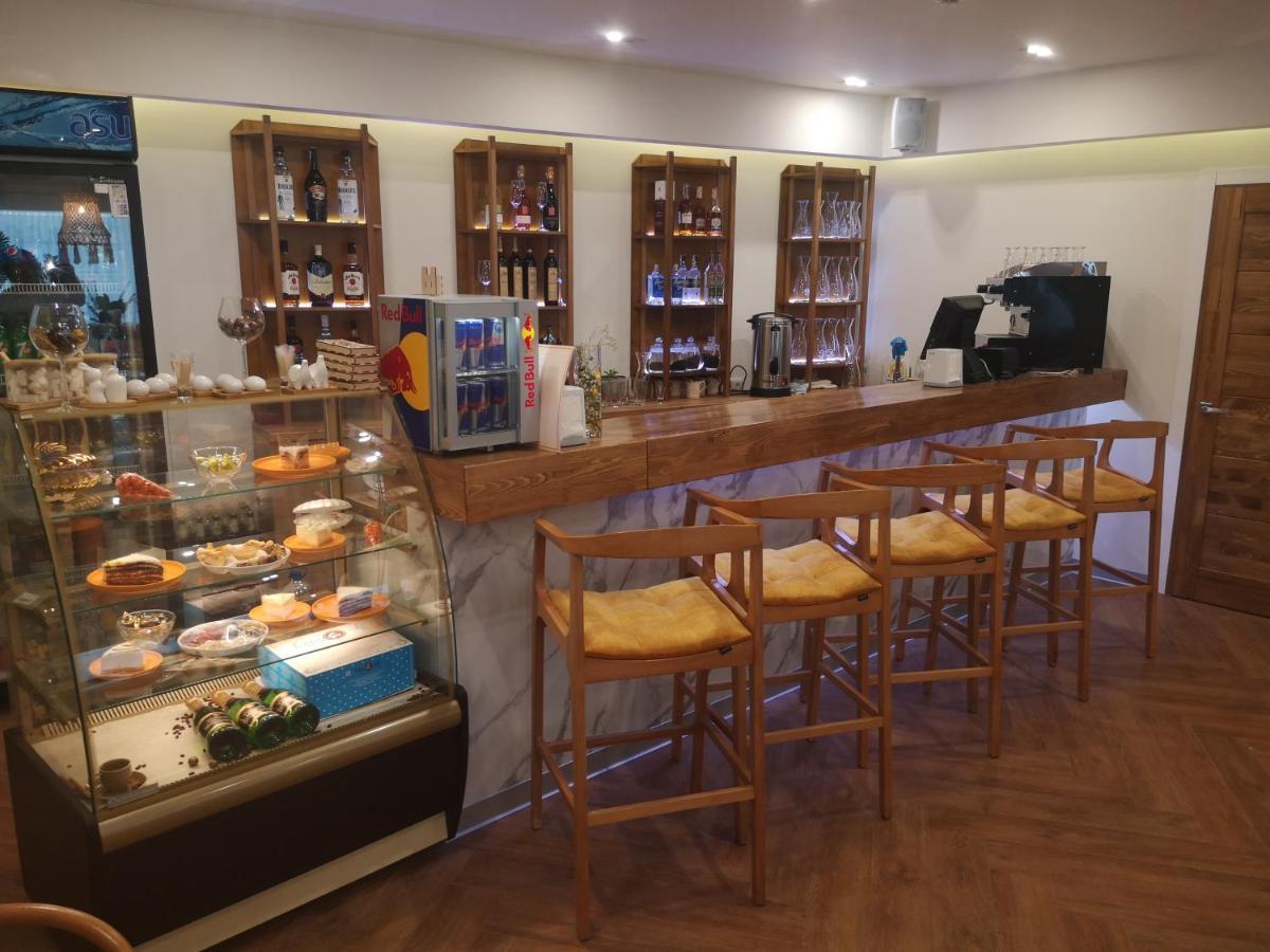 Ayhan Hotel Aqtöbe Luaran gambar