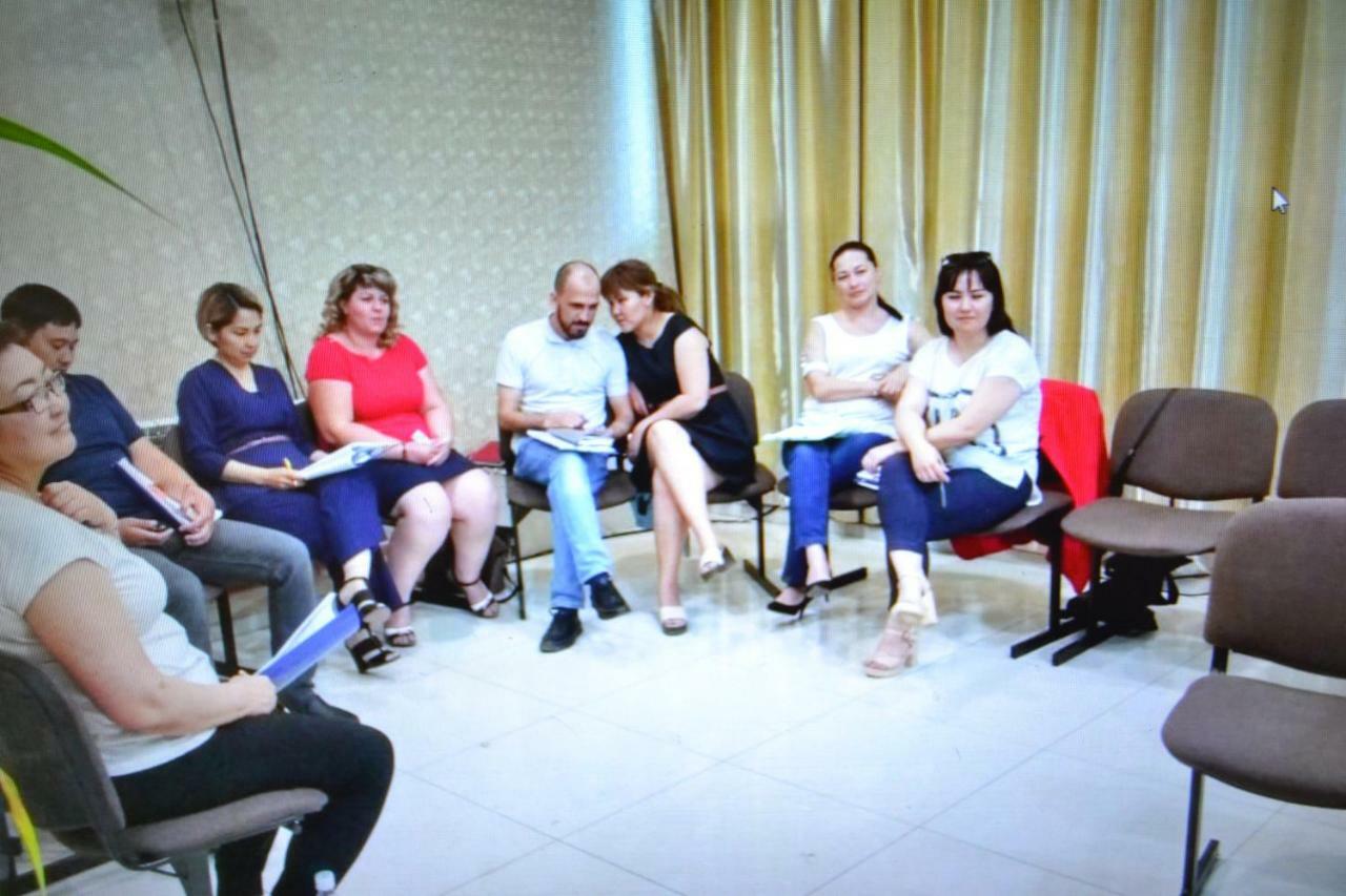 Ayhan Hotel Aqtöbe Luaran gambar