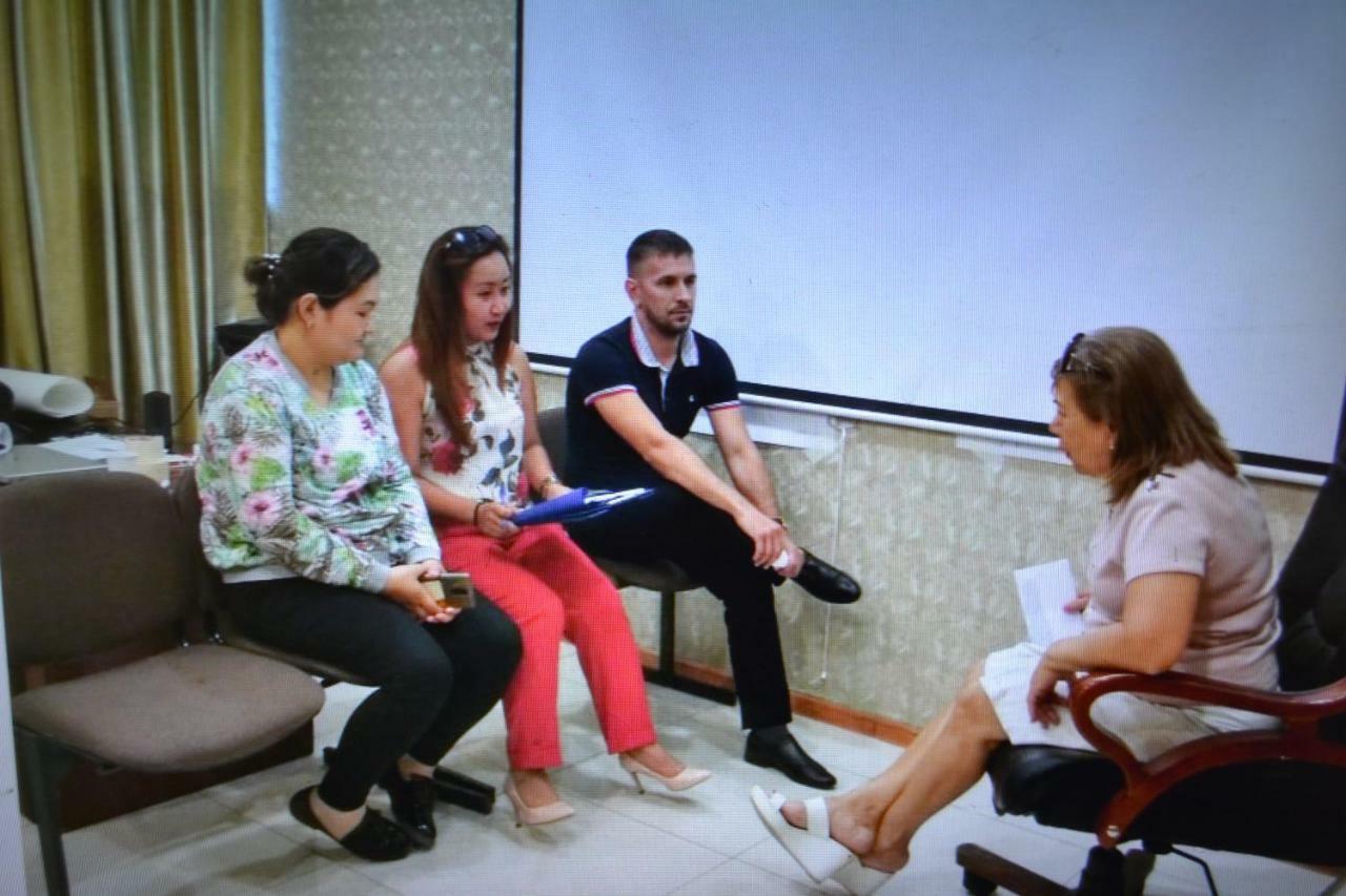 Ayhan Hotel Aqtöbe Luaran gambar