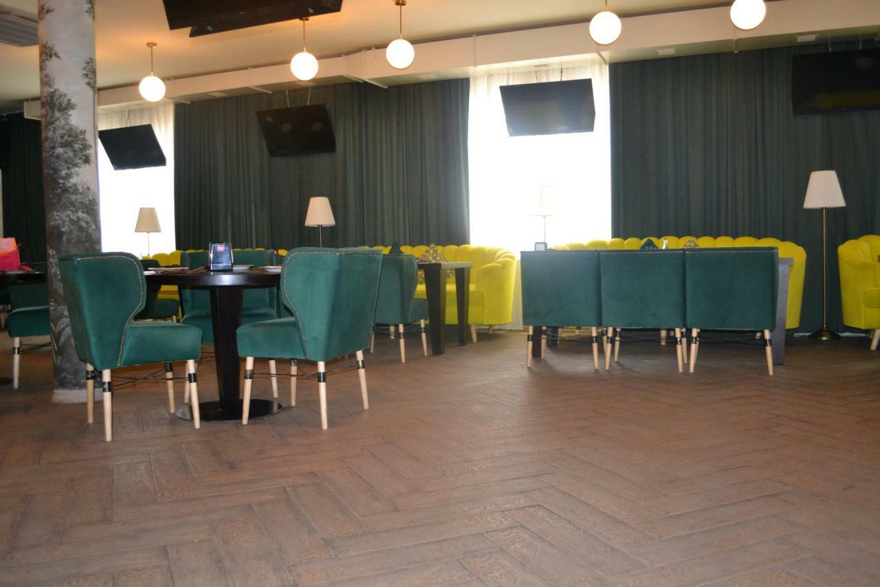 Ayhan Hotel Aqtöbe Luaran gambar