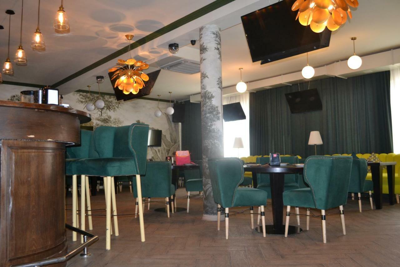 Ayhan Hotel Aqtöbe Luaran gambar