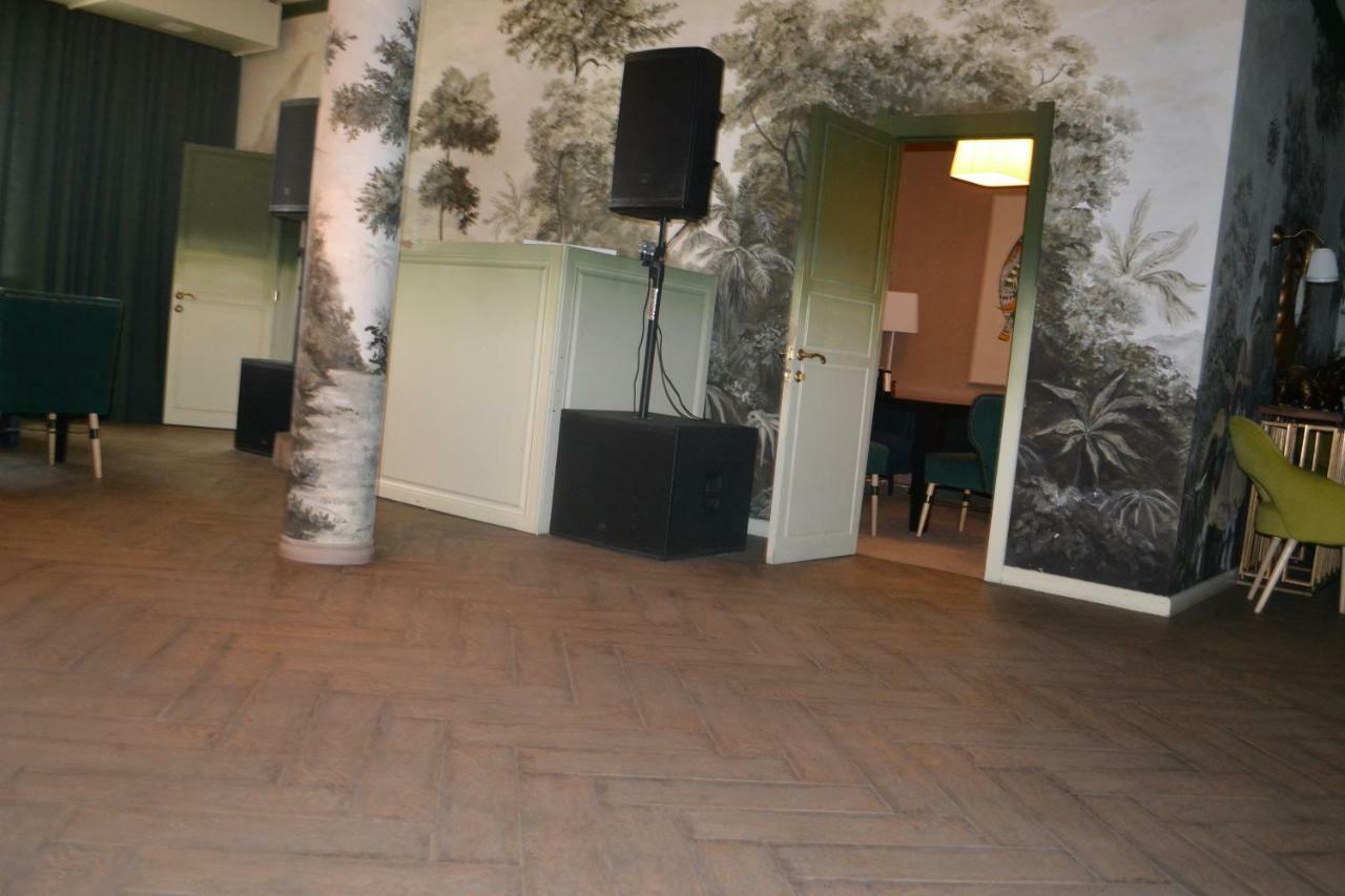 Ayhan Hotel Aqtöbe Luaran gambar