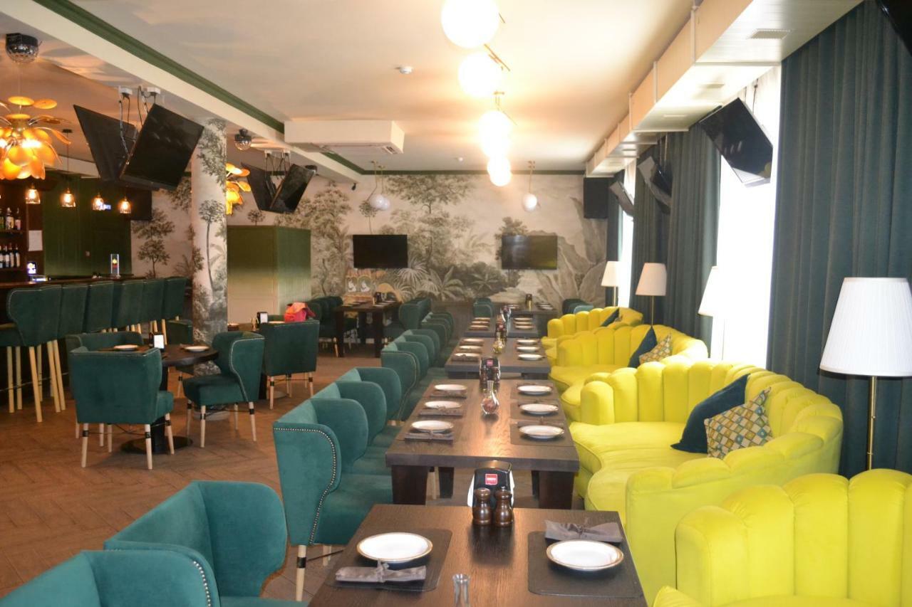 Ayhan Hotel Aqtöbe Luaran gambar