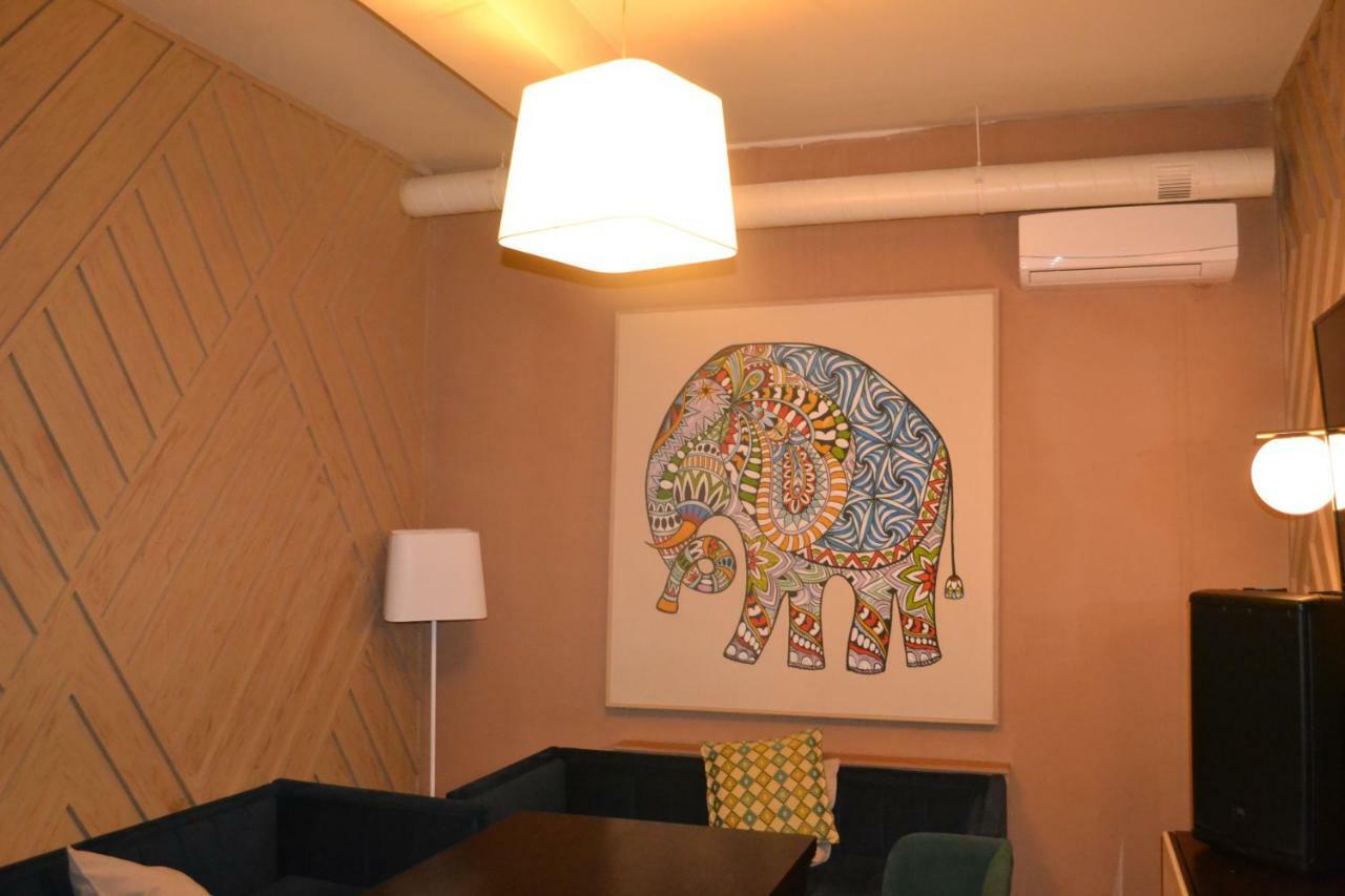 Ayhan Hotel Aqtöbe Luaran gambar