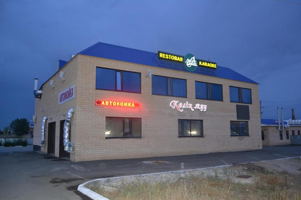 Ayhan Hotel Aqtöbe Luaran gambar